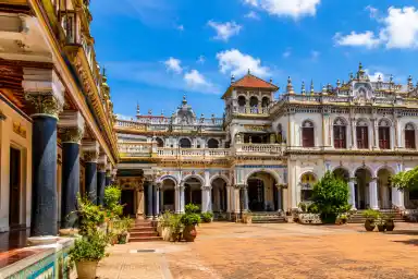 Chettinad Tour Package 5 Days – Mansions & Food Trail