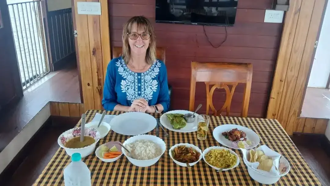 Happy Guest 🥰 Ms.Liz Sweeney. UK