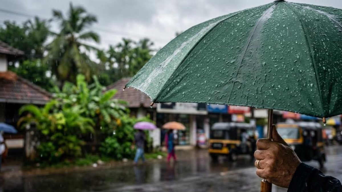 private vs group tour kerala