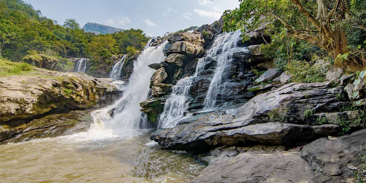 thoovanam waterfall