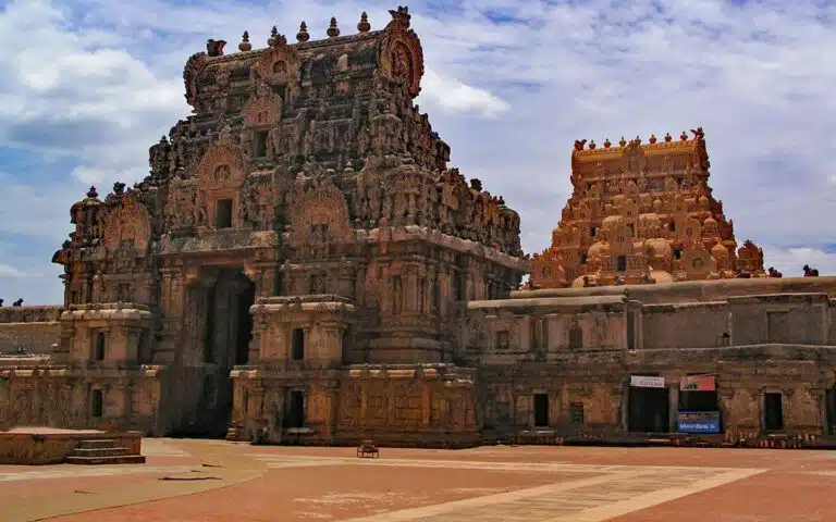 South India Explorer – Hills, Temples & Beaches – 13 Days / 12 Nights